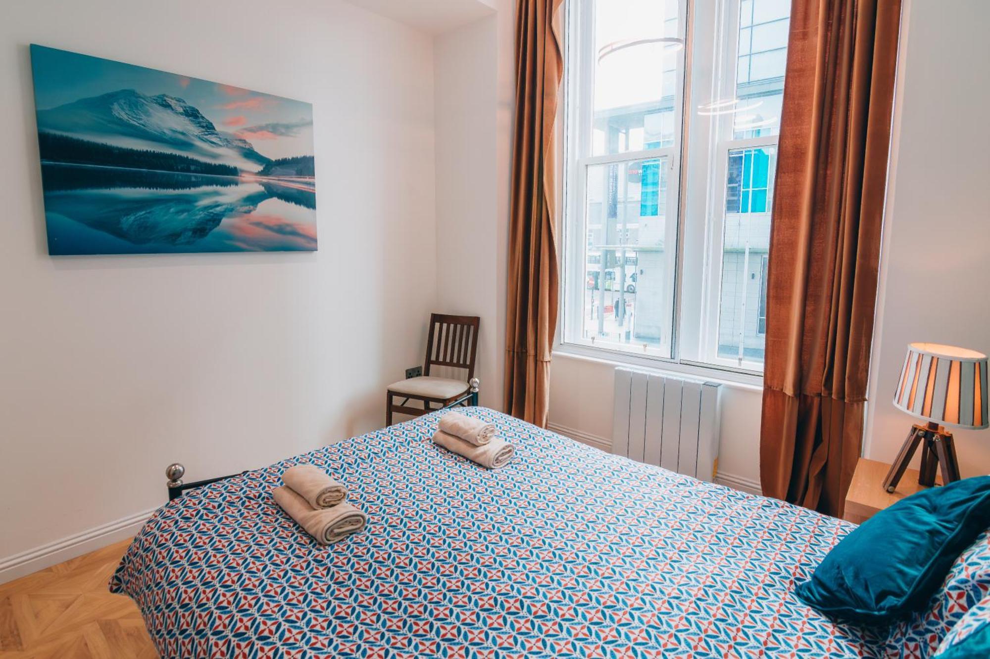 Modern Apartment In Aberdeen City Centre, Guild Street, Free Wifi Eksteriør billede